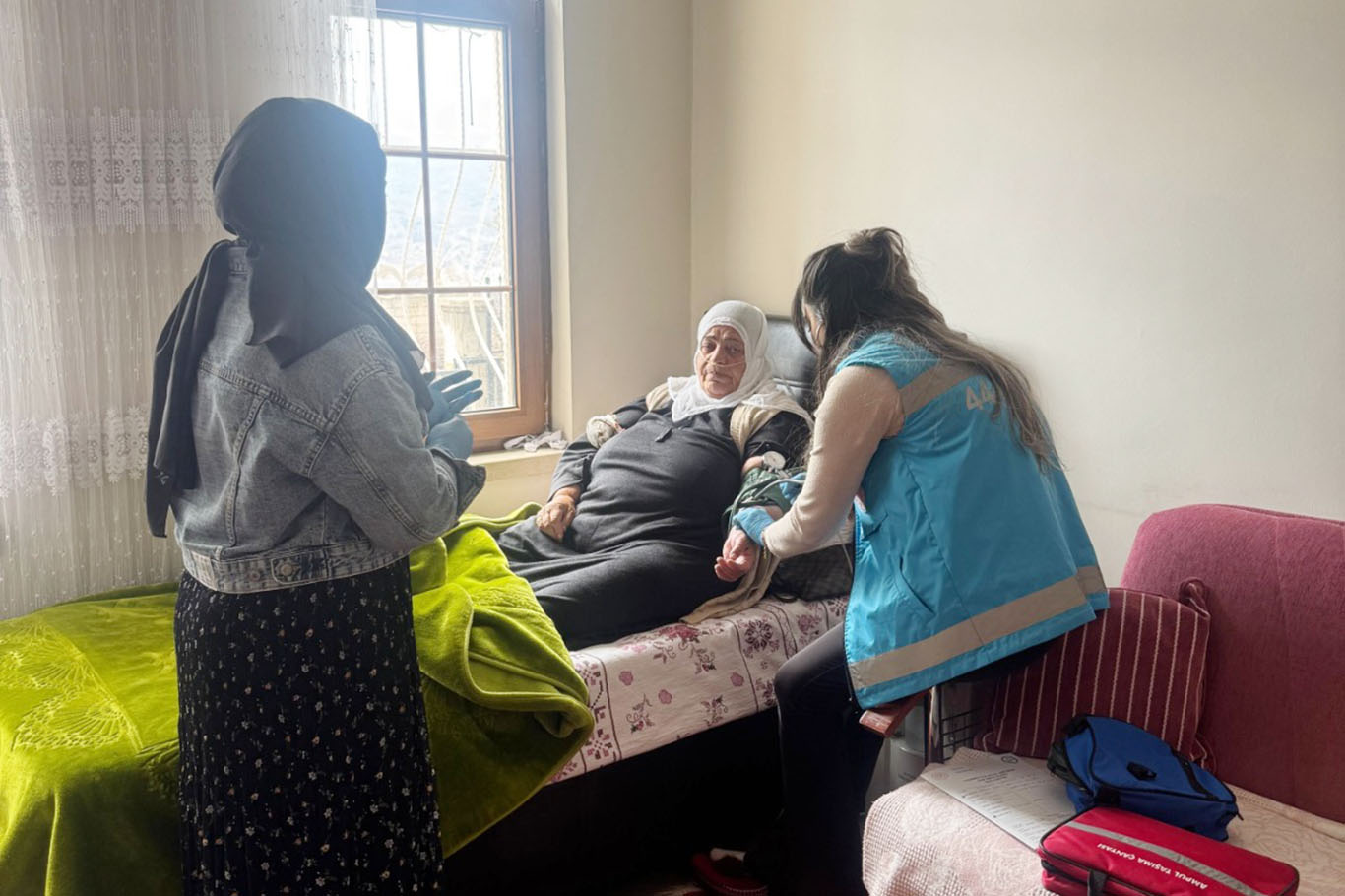 Batman’da Evde Sağlık Desteği Sürüyor