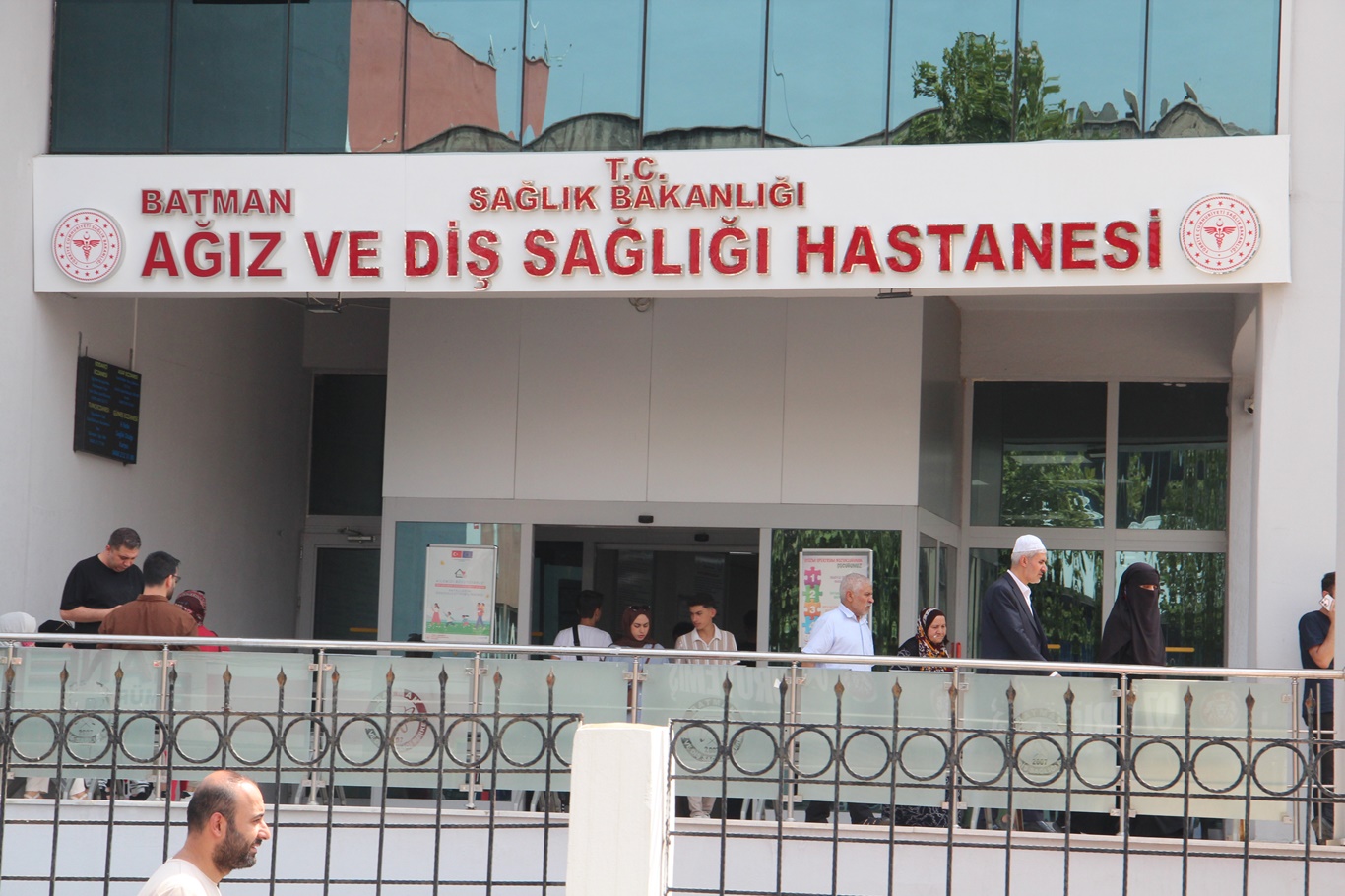 Randevu Var, Hekim Yok!