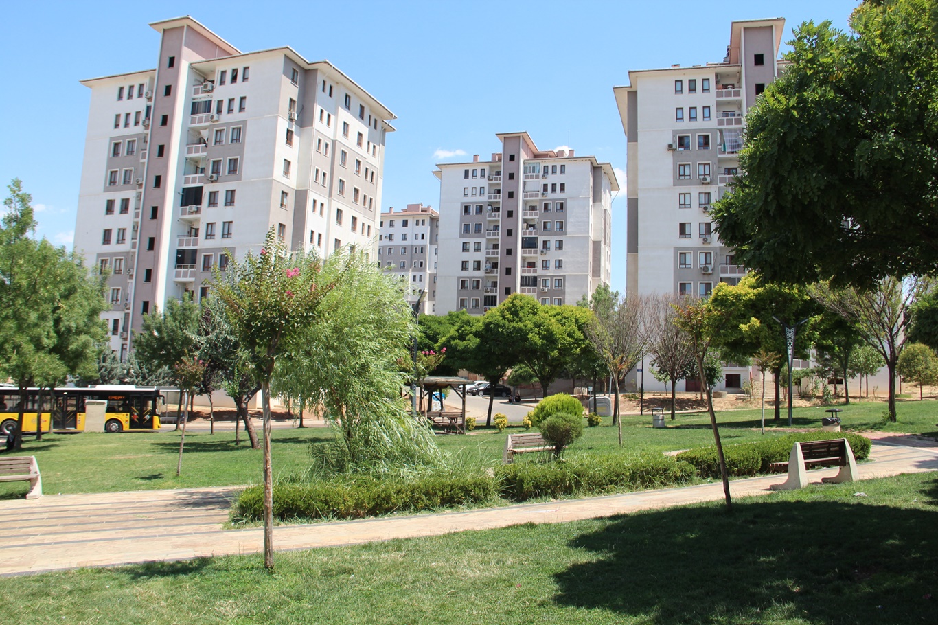 Kardelen Mahallesi’nde Park Sorunu: Işık Yok, Güvenlik Yok