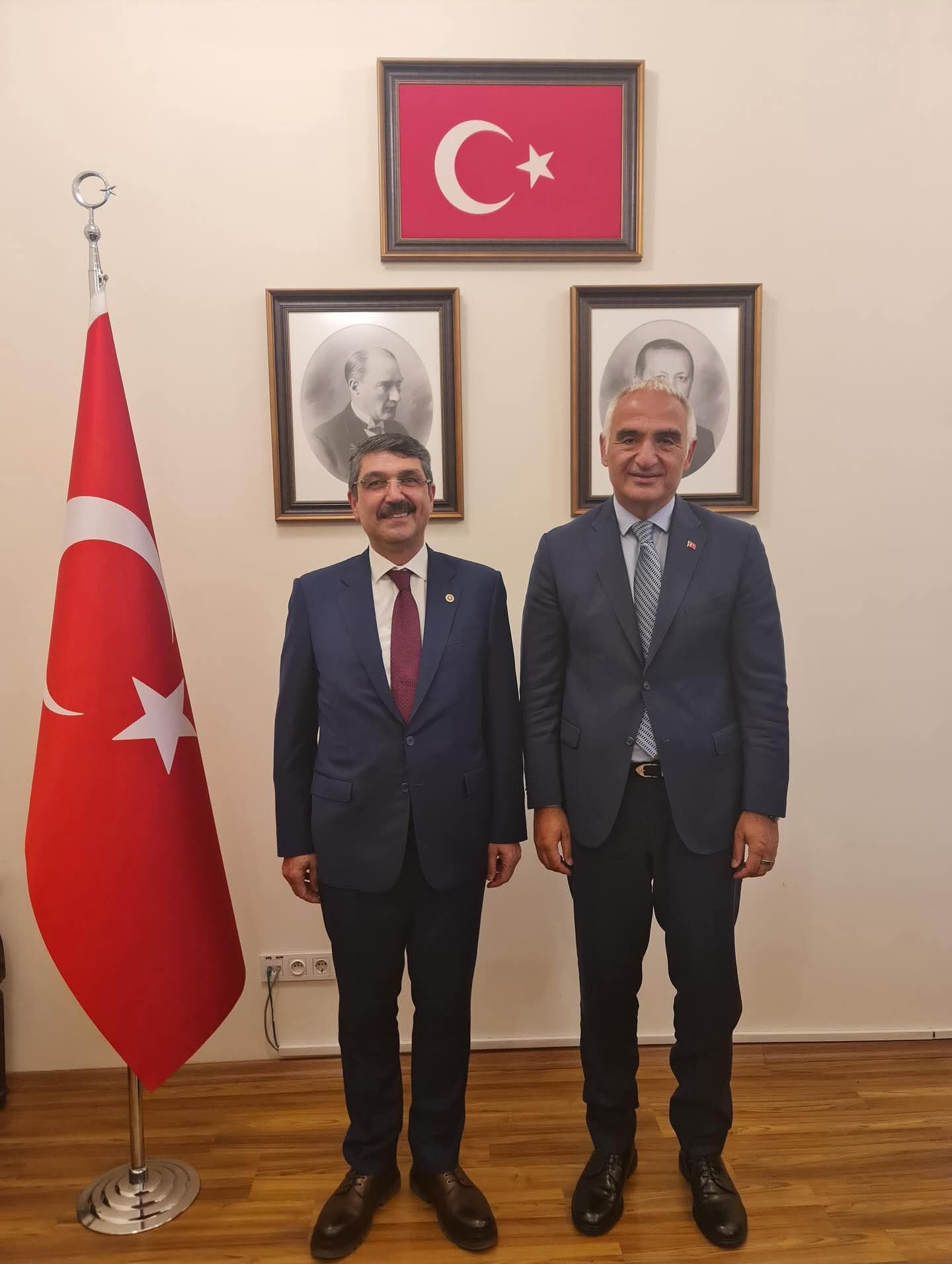 Milletvekili Nasıroğlu, Kültür ve Turizm Bakanı ile Görüştü