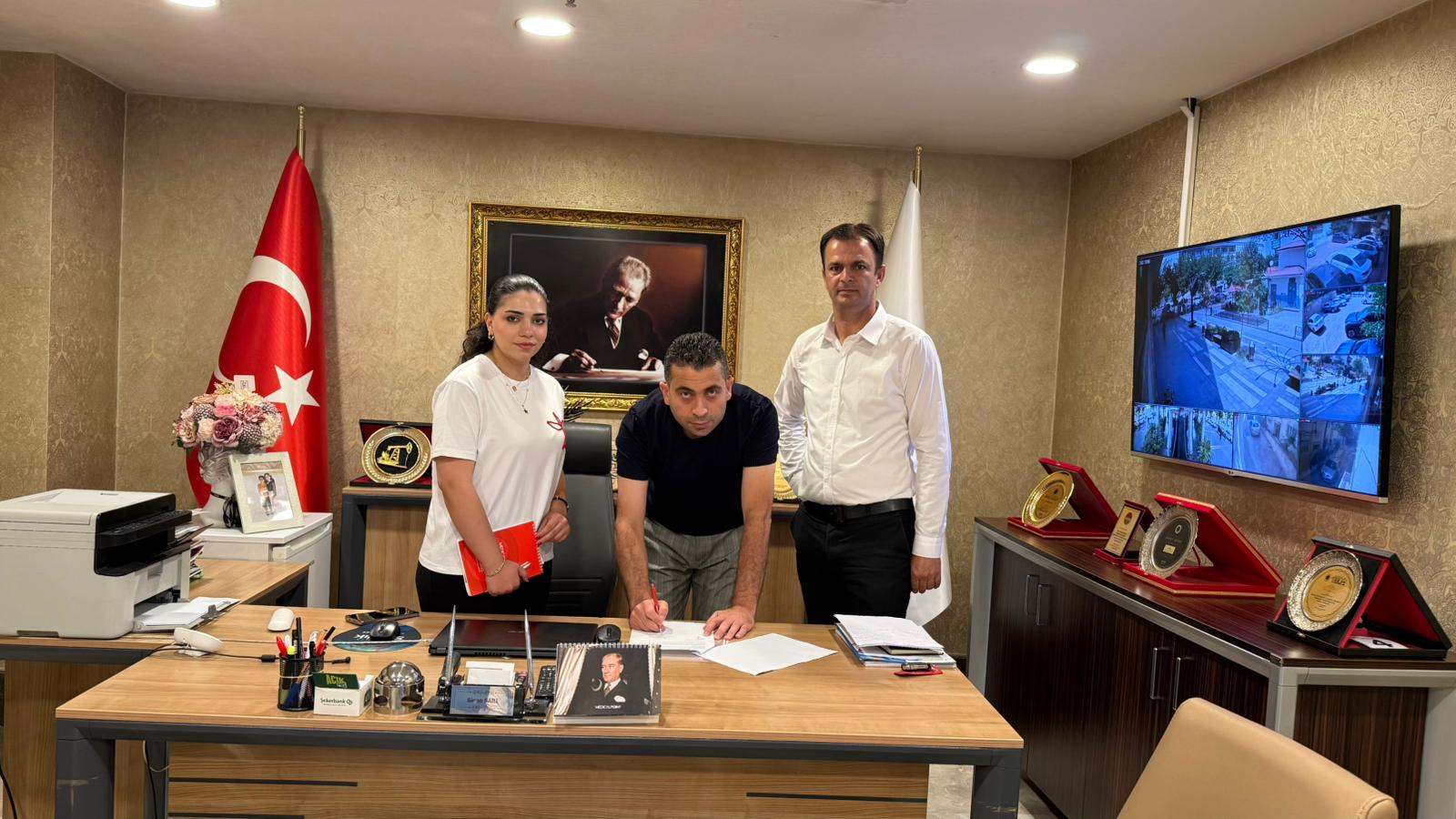 Real Konak Hotel ile Medical Point El Sıkıştı