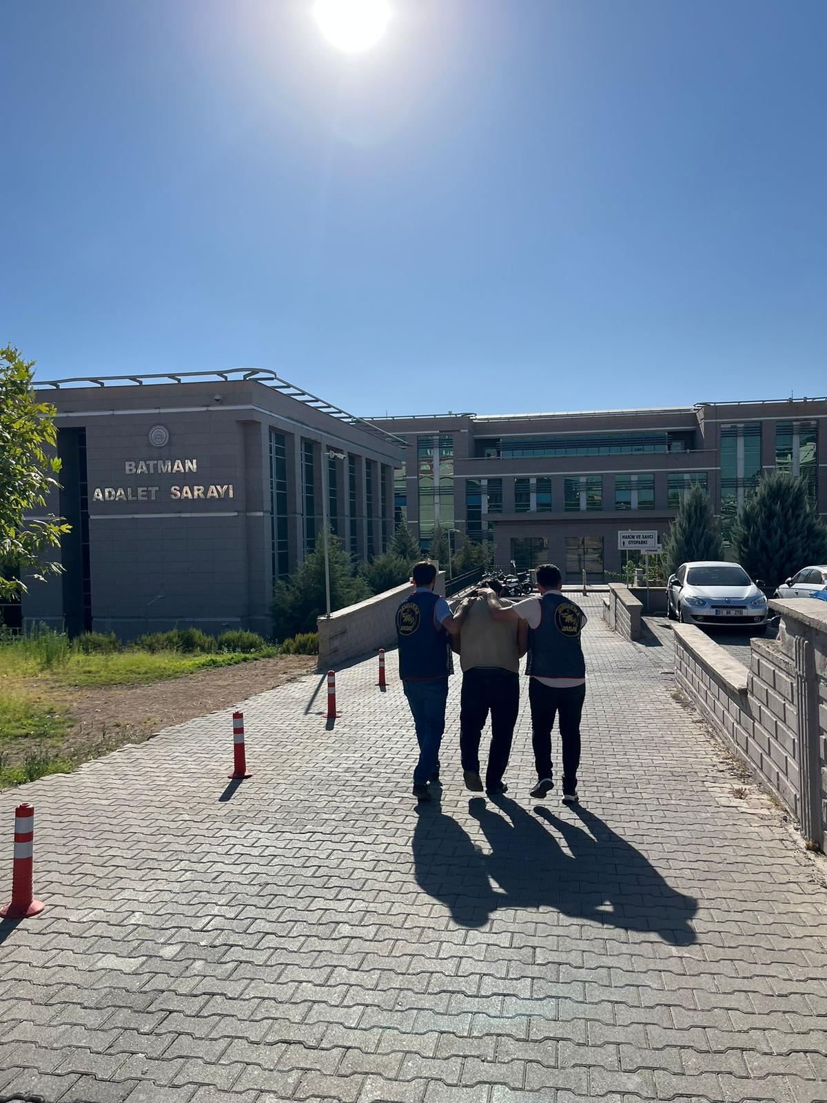 Araç Değiştirerek Kaçtı, JASAT’tan Kaçamadı