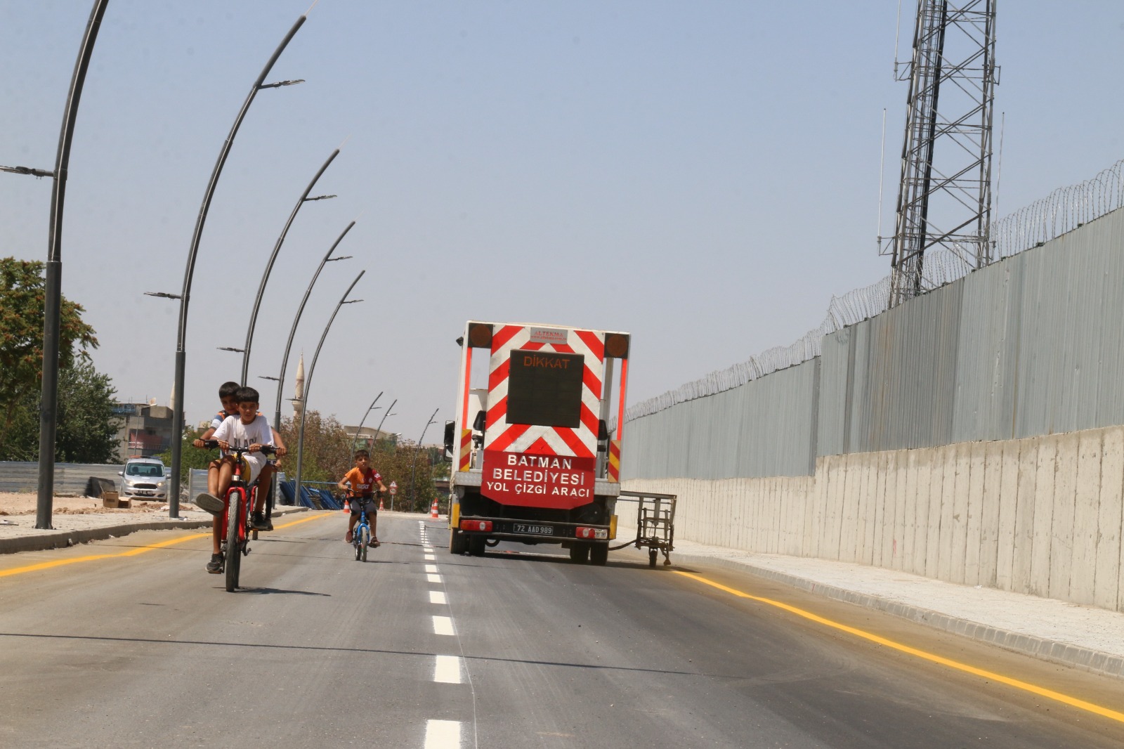 İluh Deresi Bulvarı Trafiğe Açılıyor