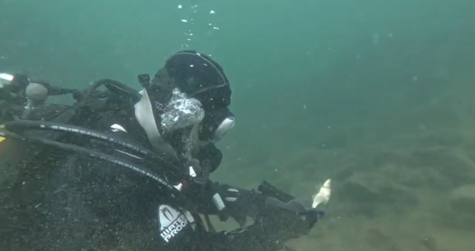 İtfaiye Dalgıçları Malabadi Köprüsü’nde Dalış Yaptı