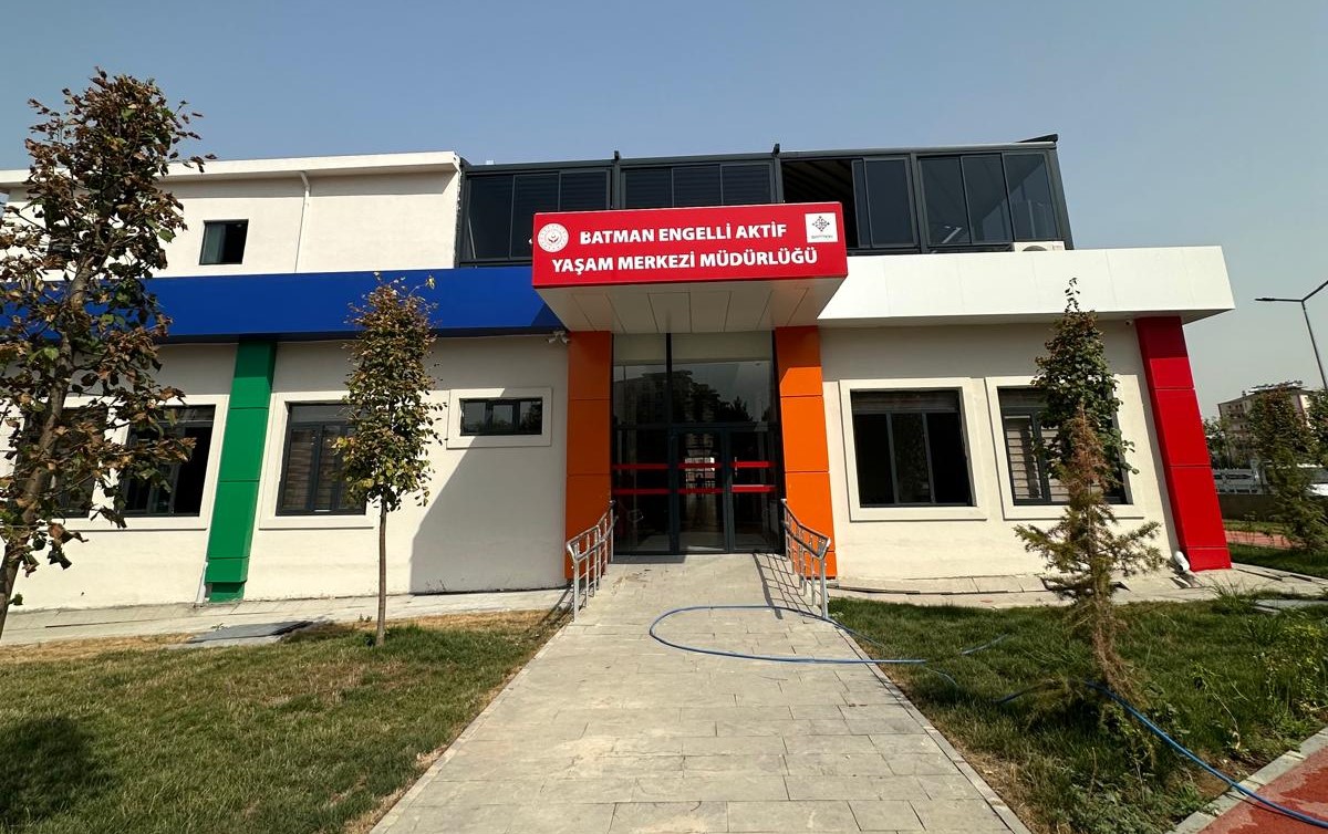 Batman Engelli Aktif Yaşam Merkezi Açıldı