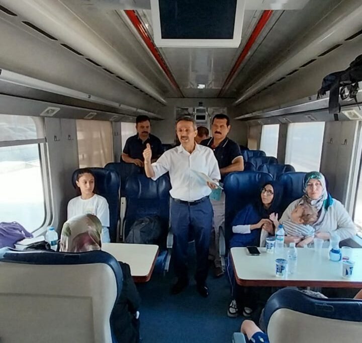 TCDD’den Yolculara Hemzemin Geçit Eğitimi