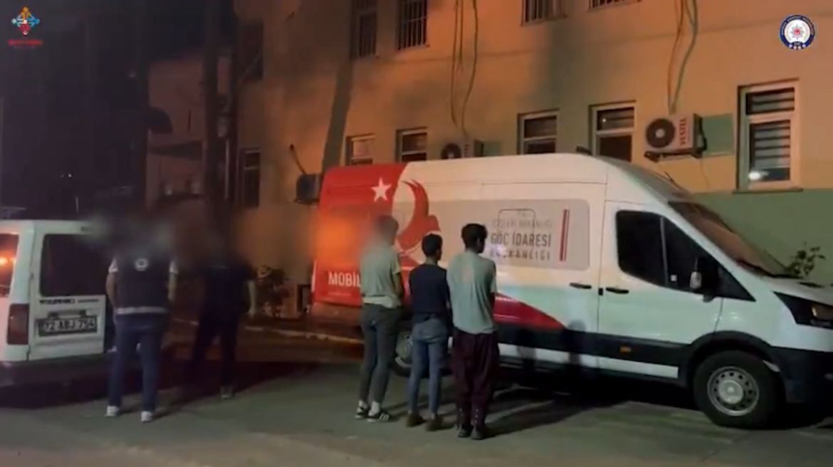 Batman’da 6 düzensiz göçmen yakalandı