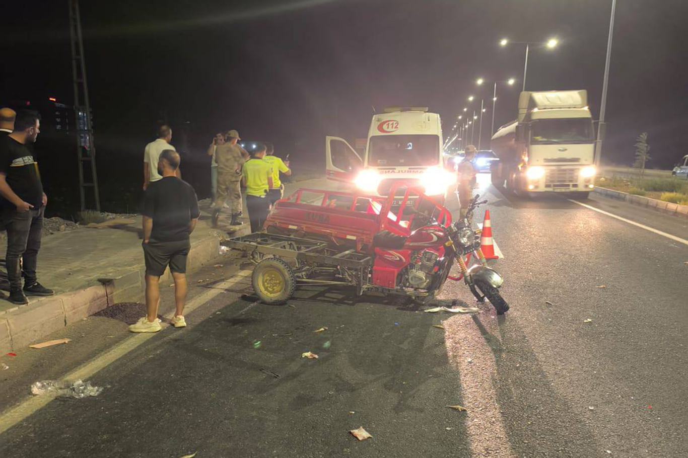 Batman-Hasankeyf yolunda feci kaza: 8 yaralı