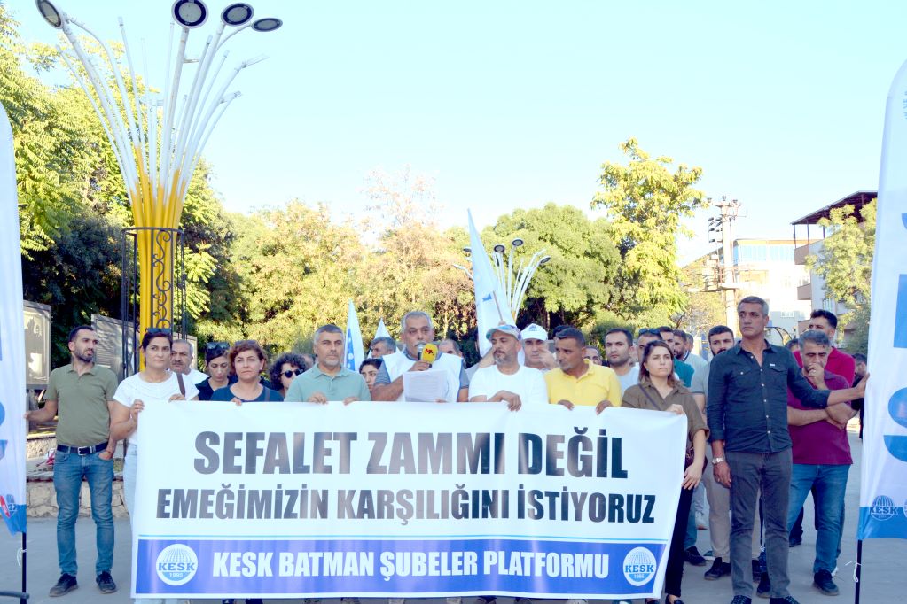 KESK Batman Maaş Tekliflerini Protesto Etti