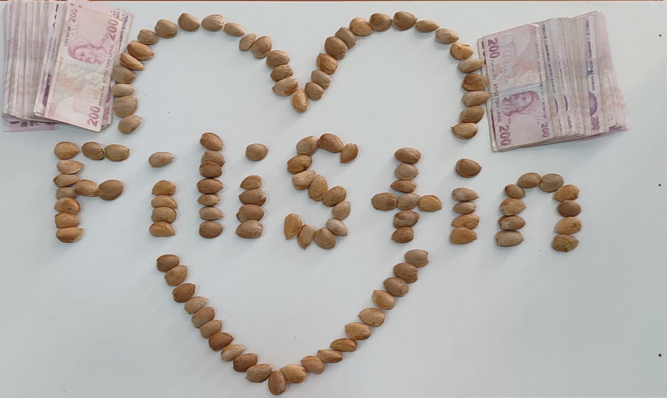 Mahsul Gelirini Gazze’ye Bağışladı