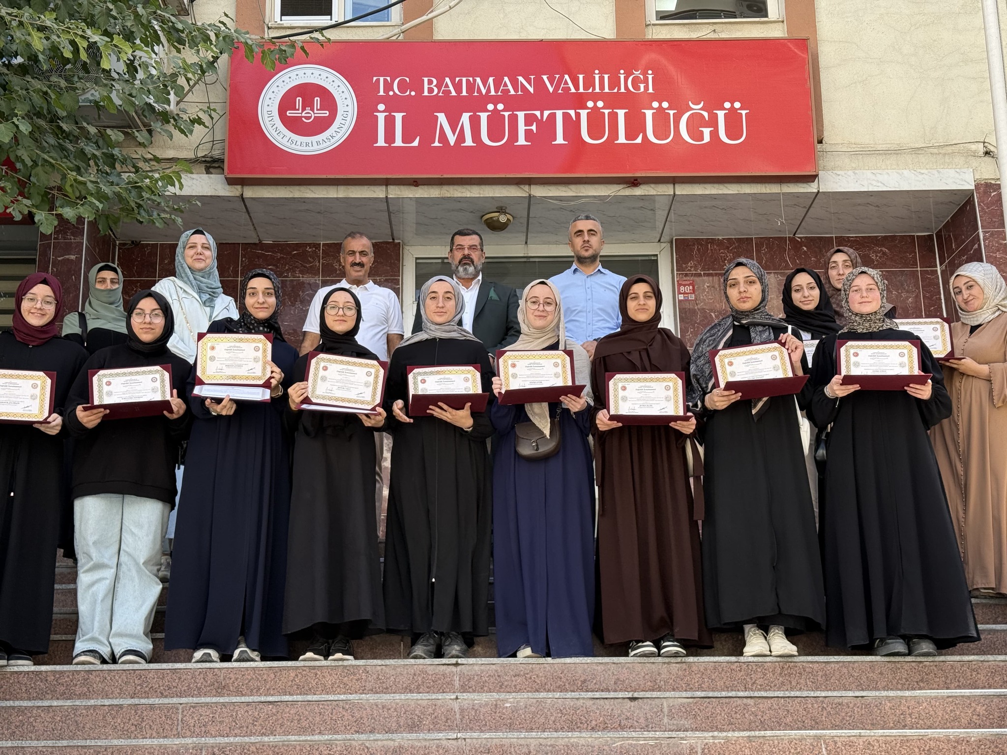 Batman’da 55 Hafız Belgelerini Aldı