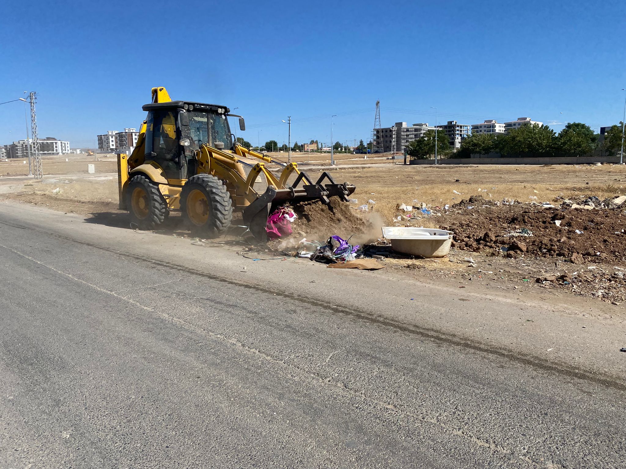 Batman’da Moloz ve İnşaat Atıkları Temizleniyor