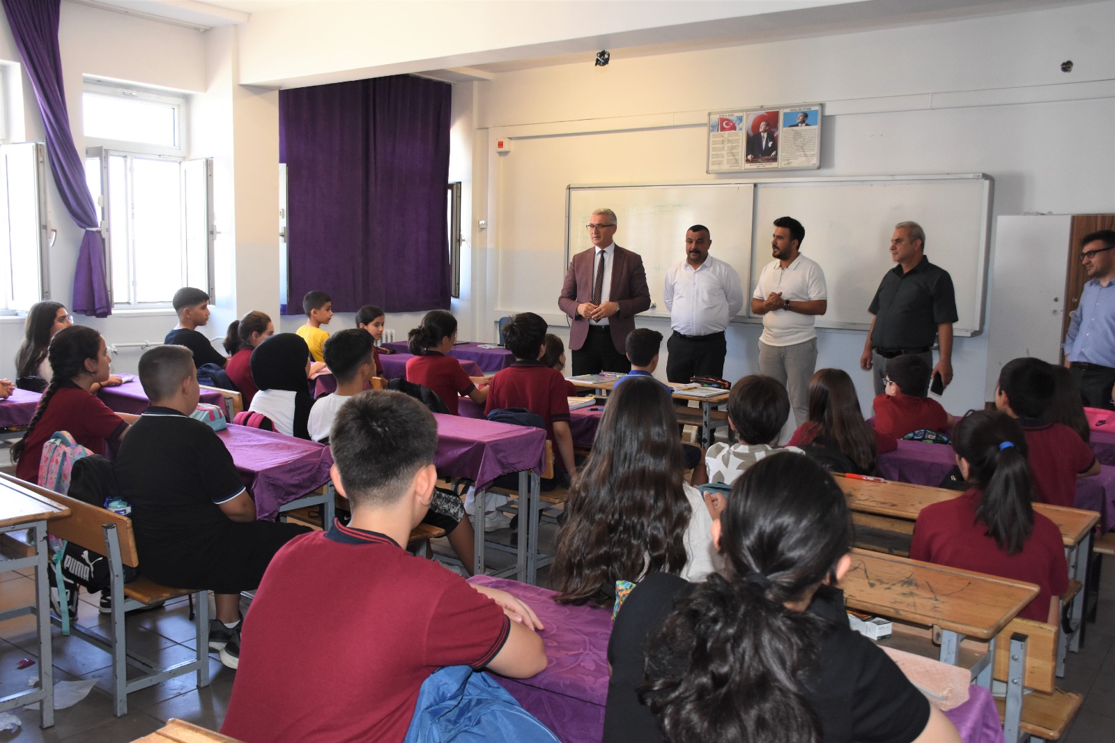 Kardelen Mahallesi’nde Eğitim Sorunları Konuşuldu
