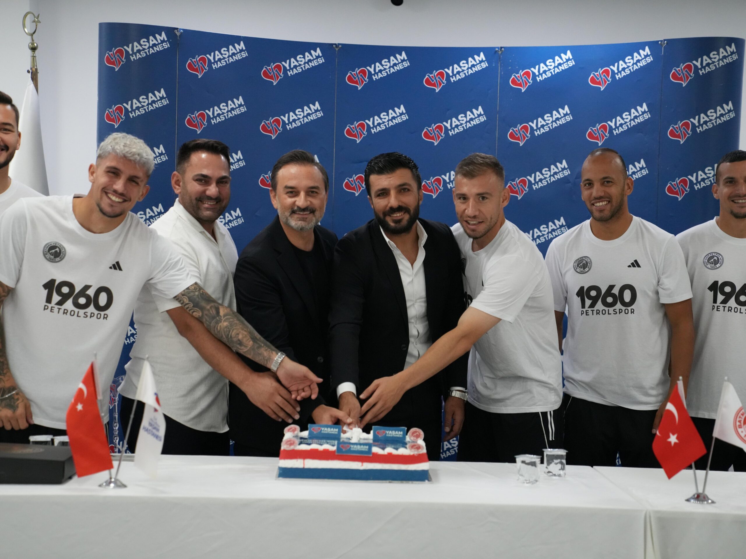 Petrolspor Futbolcuları Sağlık Kontrolünde