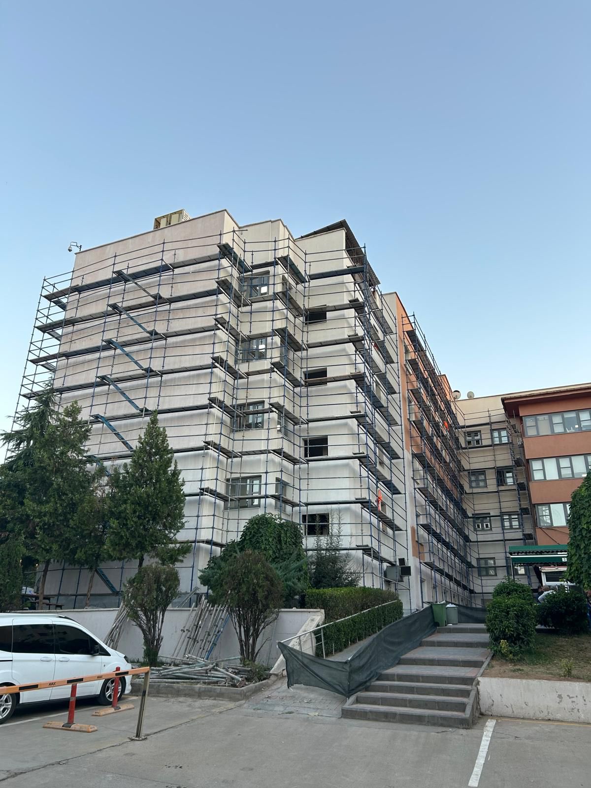 Eğitim ve Araştırma Hastanesi’nde Yenileme Çalışmaları