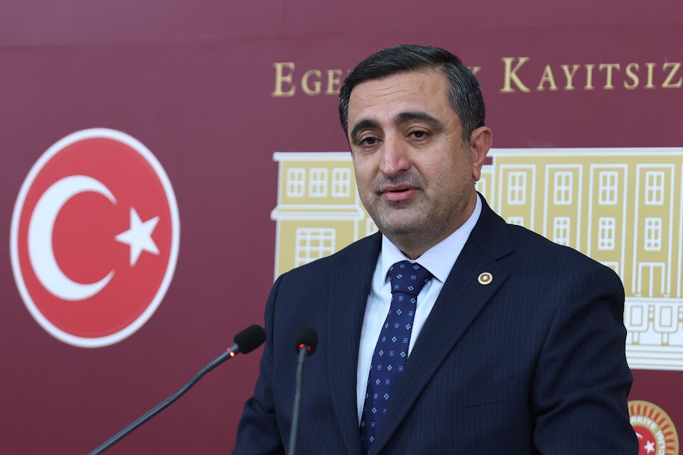 Milletvekili Ramanlı’dan Çifte Vatandaşlık Kanun Teklifi Çağrısı