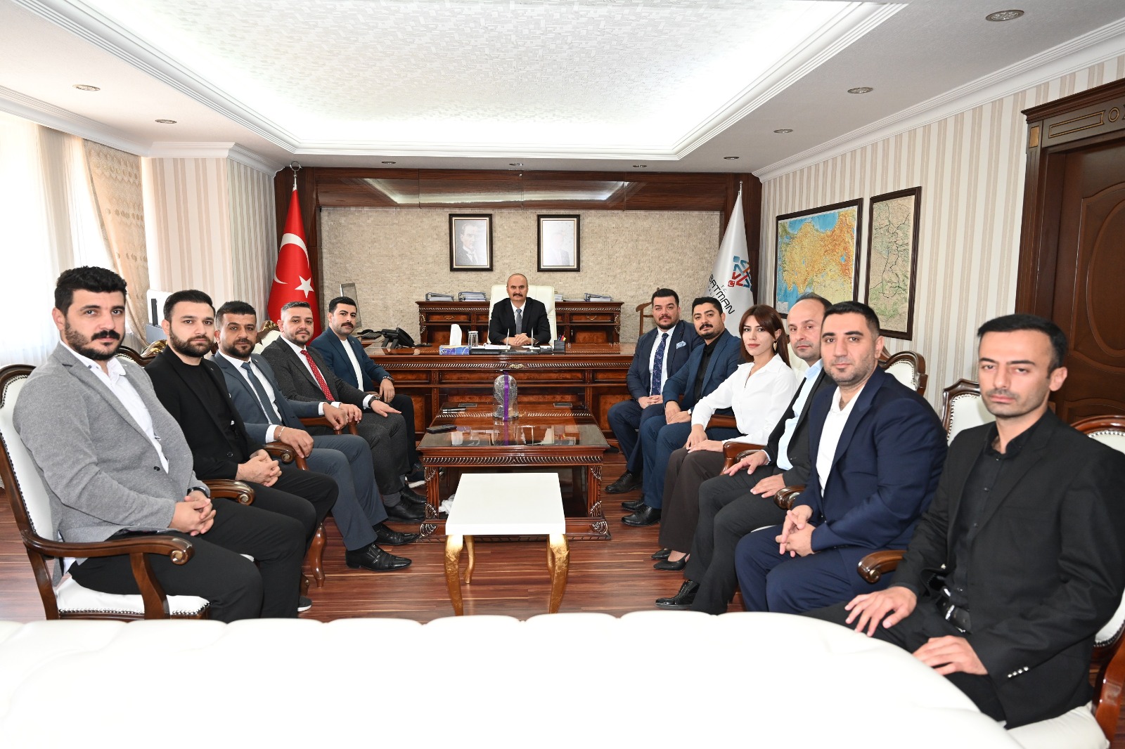Genç Sağlık Sendikası Genel Başkanı Kaya’dan Vali Canalp’e Ziyaret