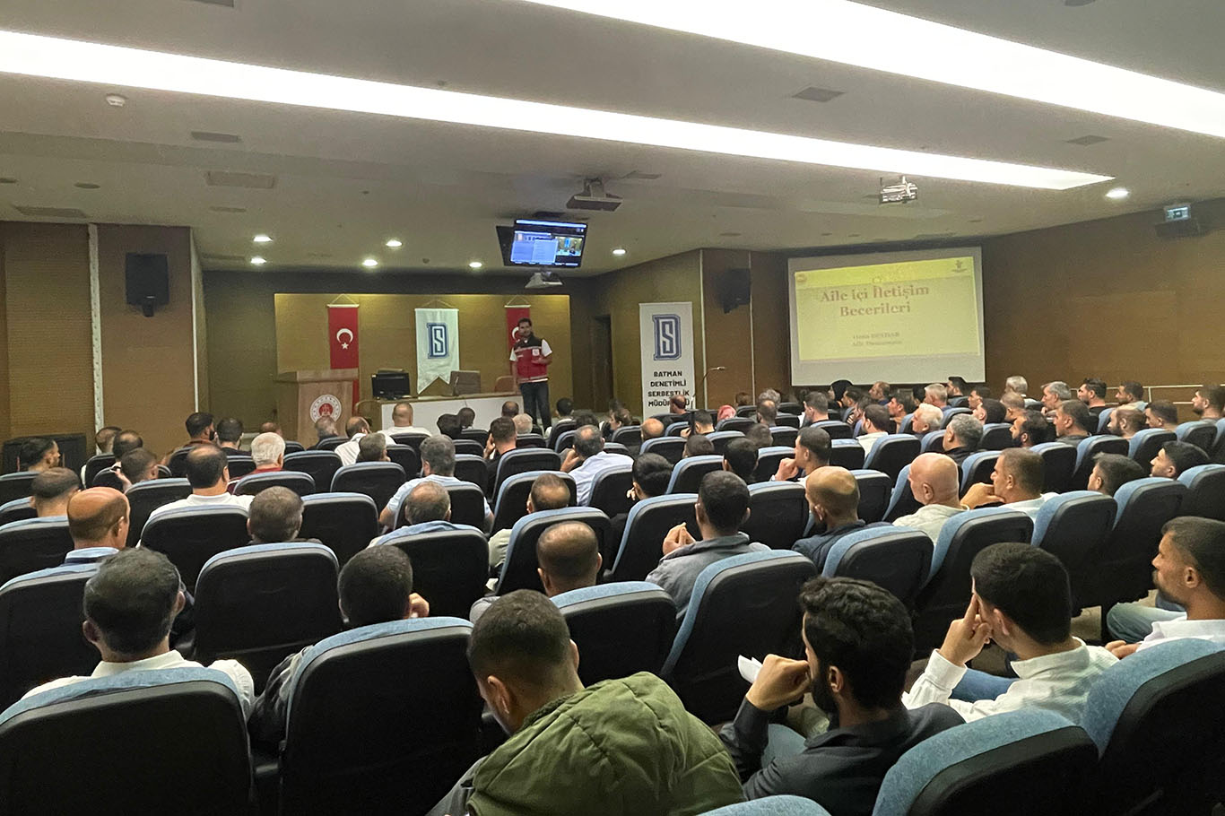 Batman’da Hükümlülere İletişim Eğitimi Verildi