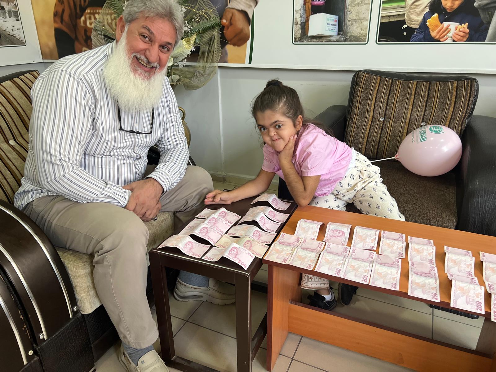 Küçük Sara’dan Gazze’ye büyük bir kalp