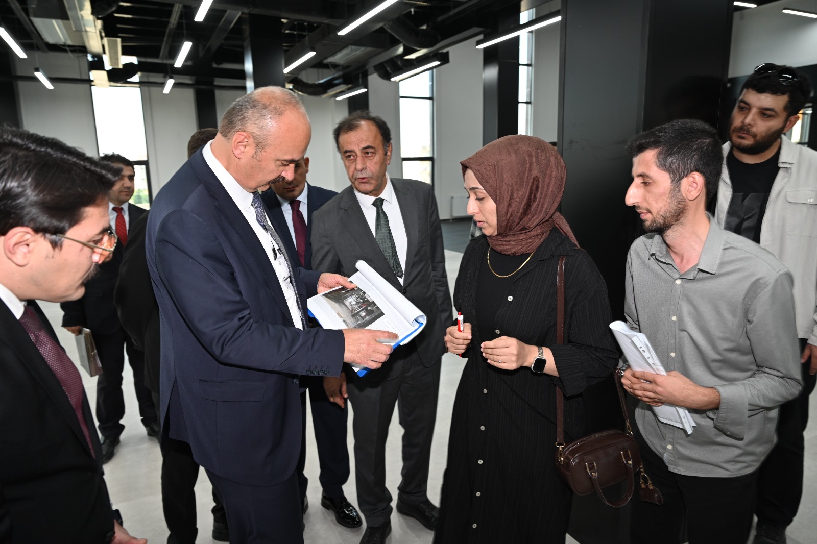 Tilmerç Halk Kütüphanesi İncelendi