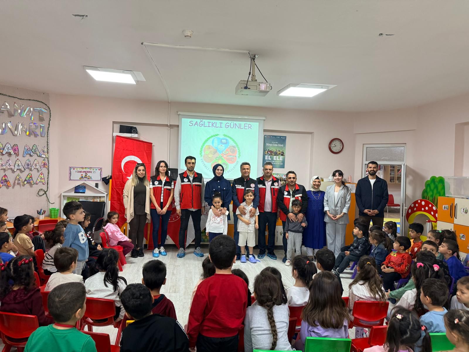 Miniklere Gıda Güvenliği Eğitimi