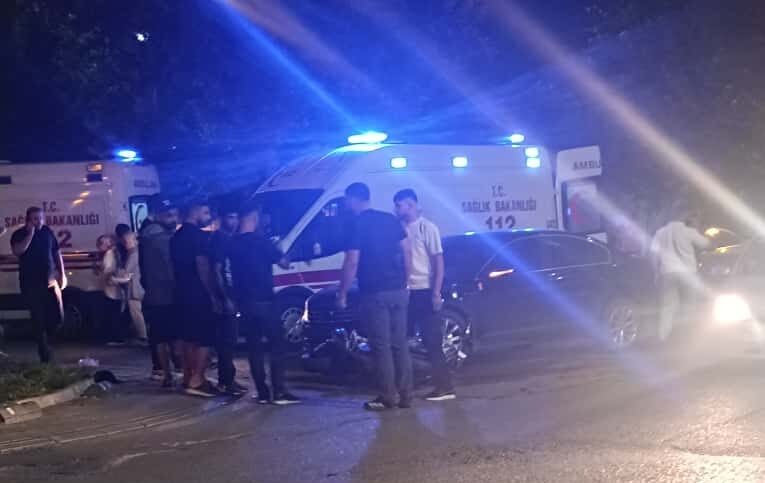 Otomobil ile Motosiklet Çarpıştı: 2 Yaralı