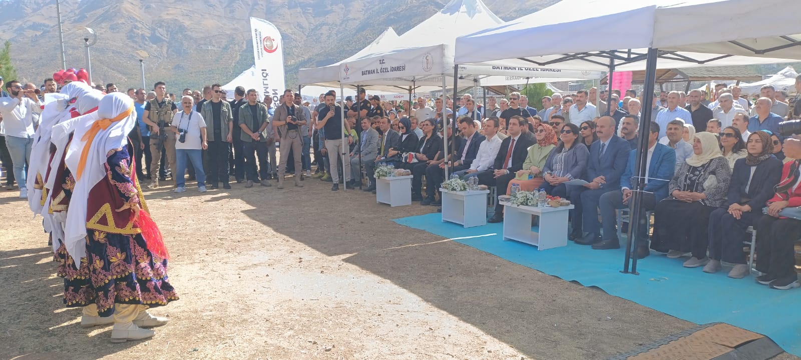 Sason’da Bal, Ceviz ve Çilek Festivali Coşkusu