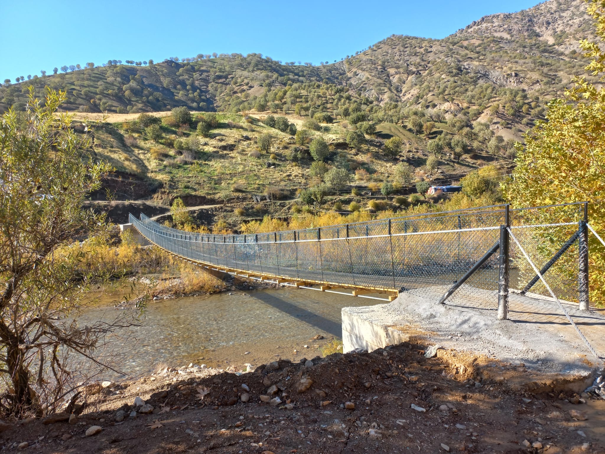 Yolüstü Köyüne Yeni Asma Köprü