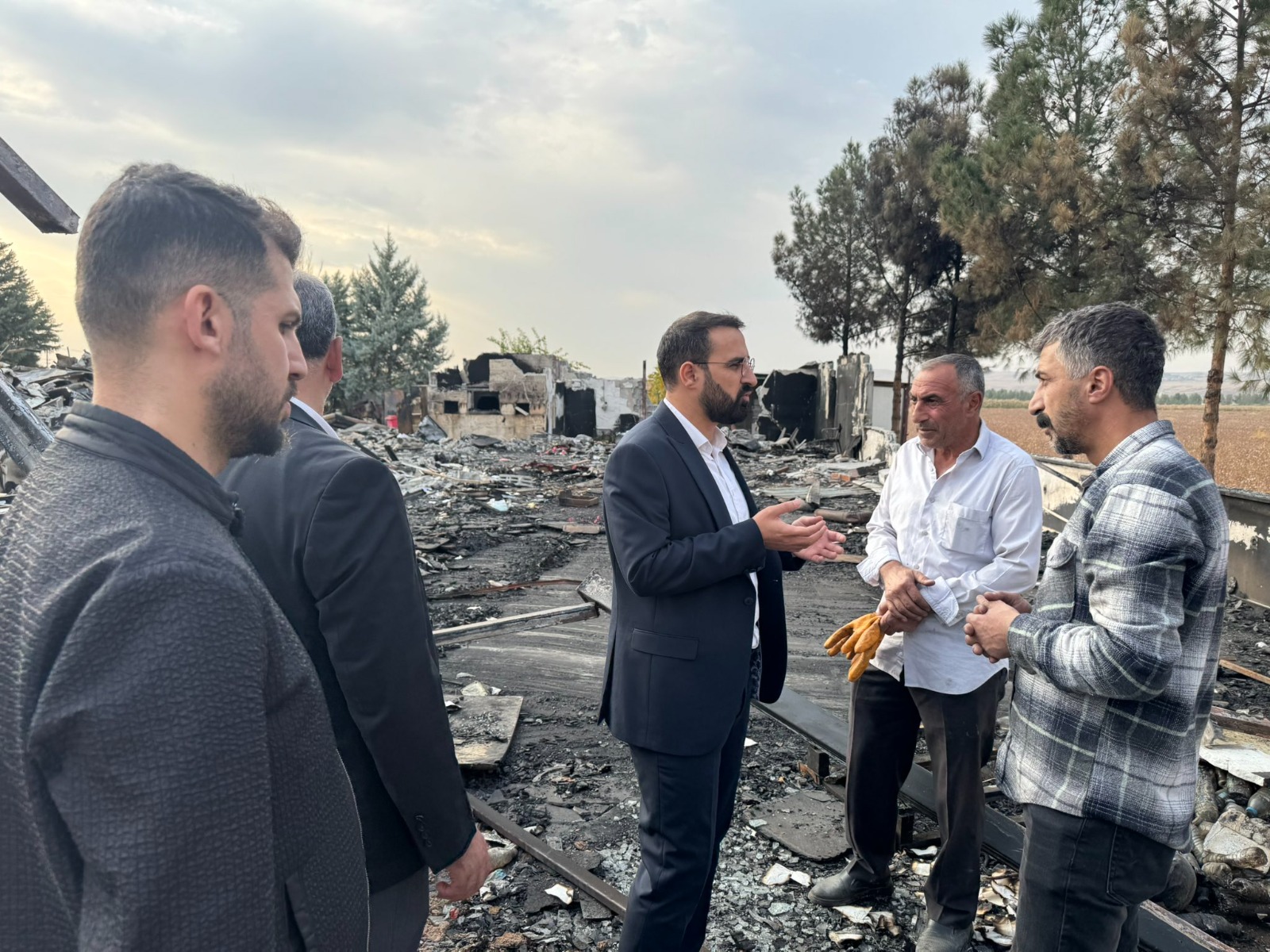 Başkan Altun’dan Yangın Mağduru Esnafa Ziyaret