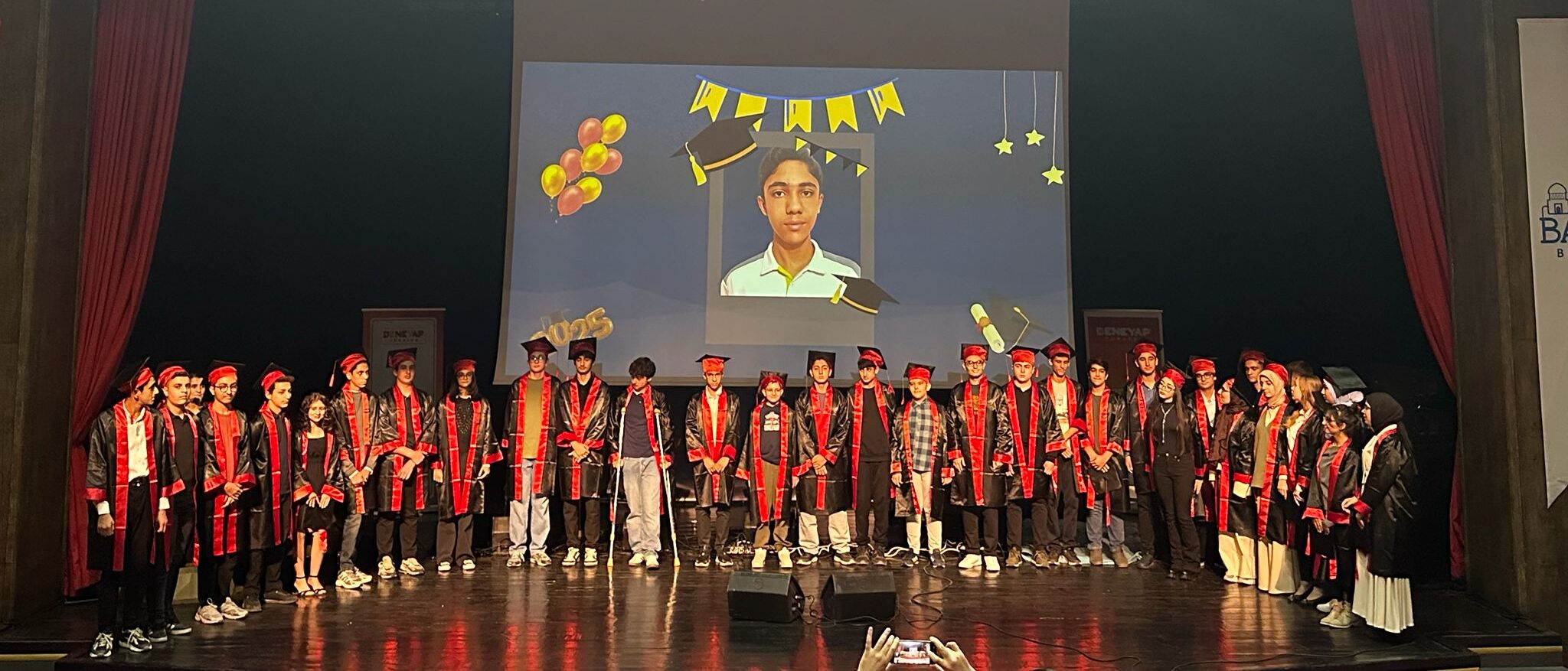 Batman Deneyap’ta İlk Mezuniyet Sevinci