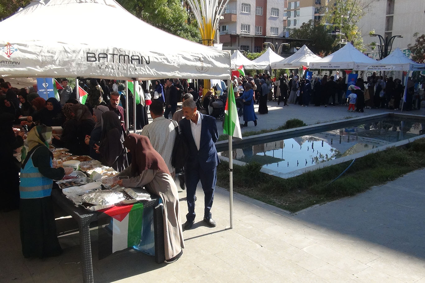 Filistin’e Destek İçin Batman’da “Hayır Çarşısı”