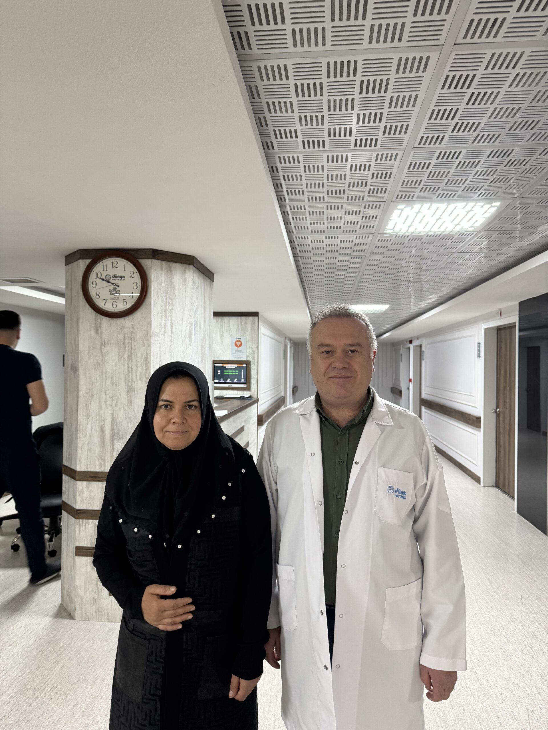 Boğaza Saplanan Lades Kemiği Ameliyatla Çıkarıldı