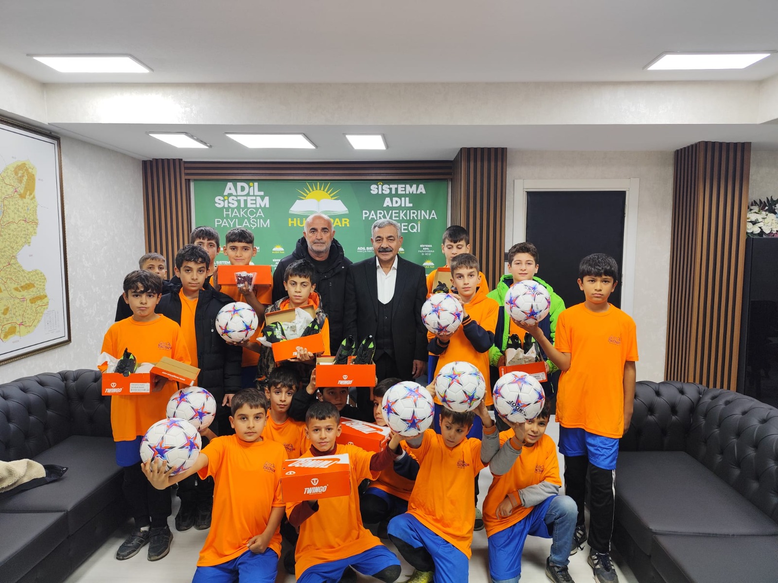 Başkan Şahin’den U14 Takımına Jest