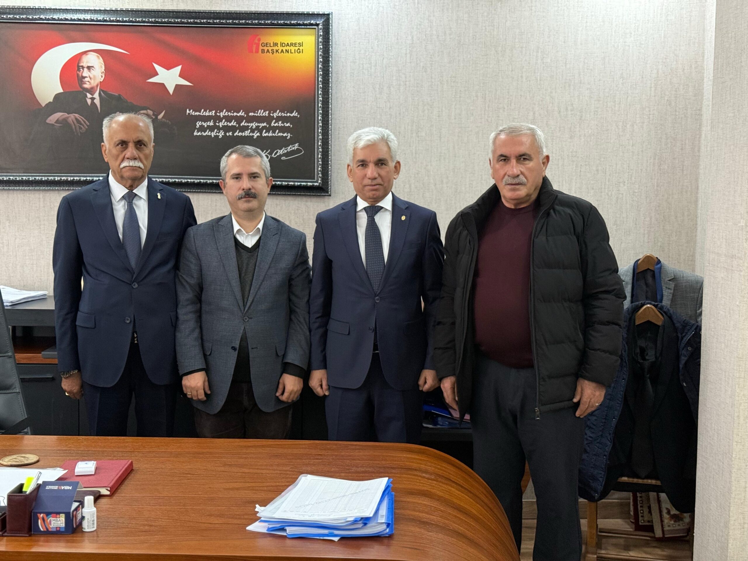 Başkan Kaplan, Esnafın Sorunlarını Vergi Dairesine İletti