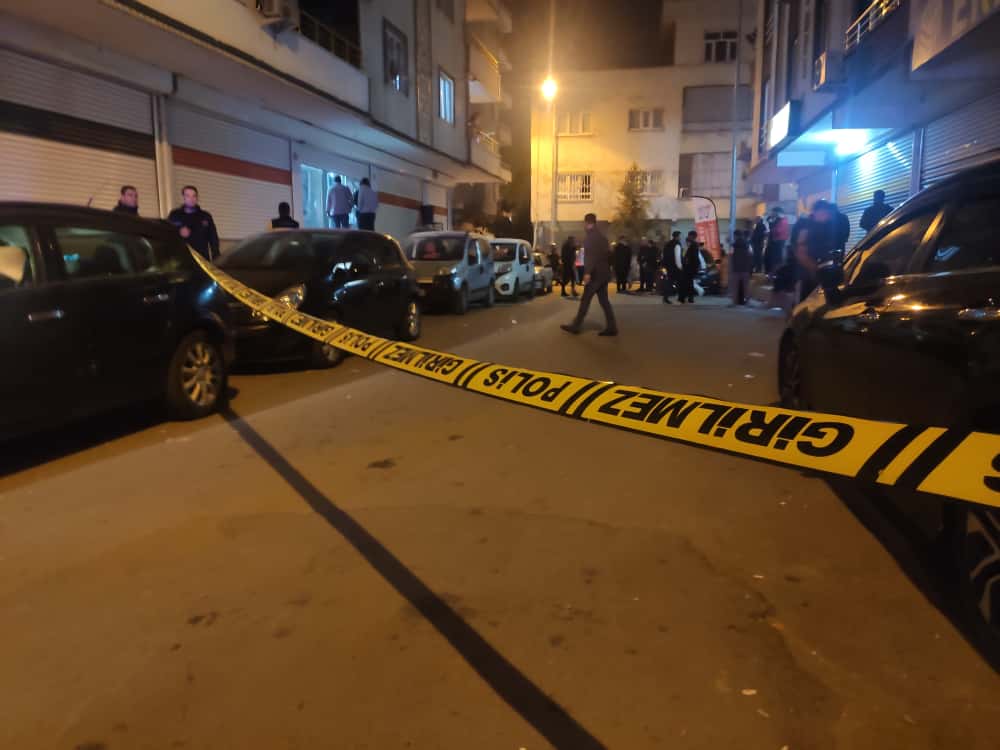 Mahalle Savaş Alanına Döndü: 2 Ölü 3 Yaralı