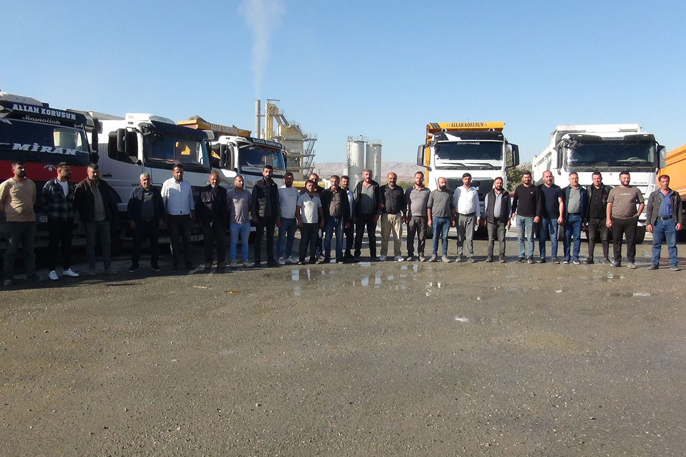 Batman’da 5 kum ocağı kapatıldı: İşçiler ve kamyoncular tepkili