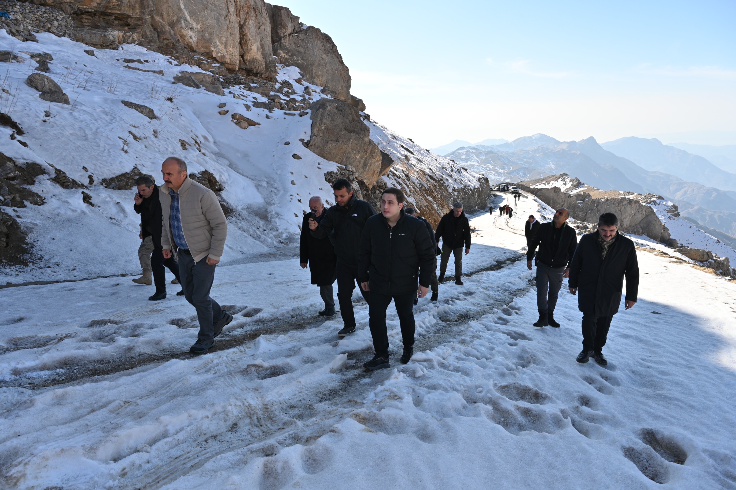 Mereto Dağı Yolunda Çalışmalar Yerinde İncelendi