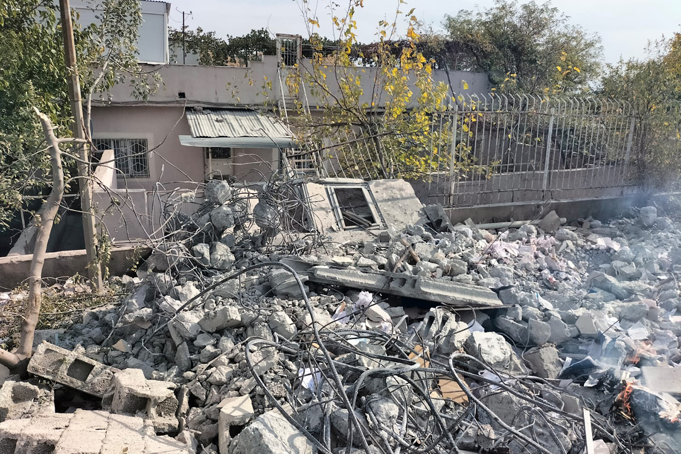 PTT Binası Yıkımı Tepki Topladı