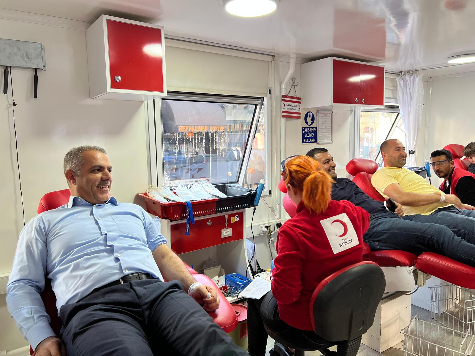 AK Parti Batman Teşkilatından Kan Bağışı Kampanyası