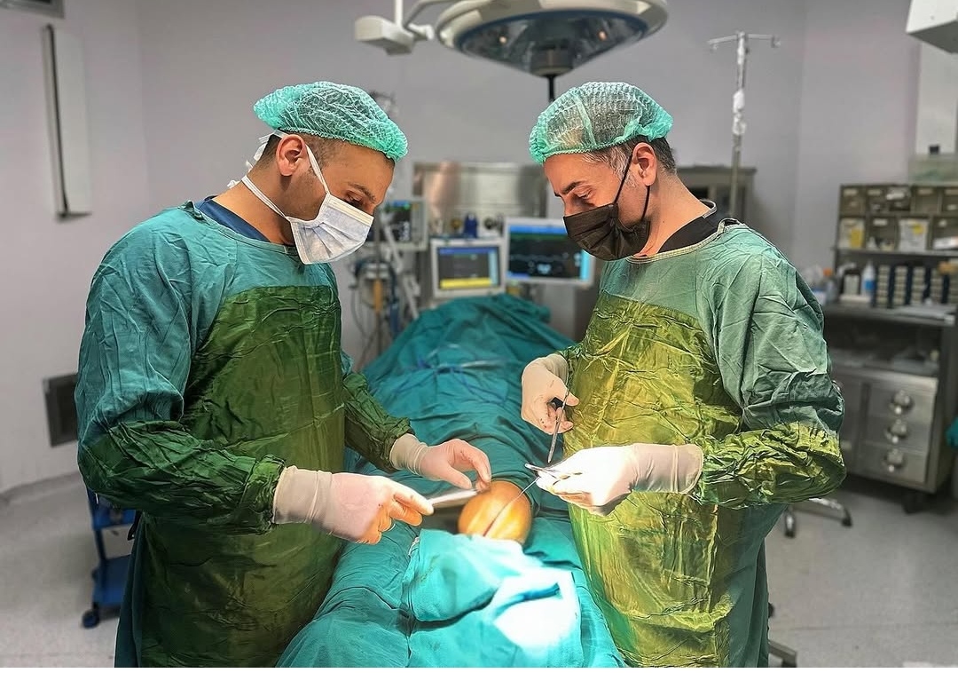 Batman’da Bir İlk: Op. Dr. Başer’den Kapalı Patella Ameliyatı