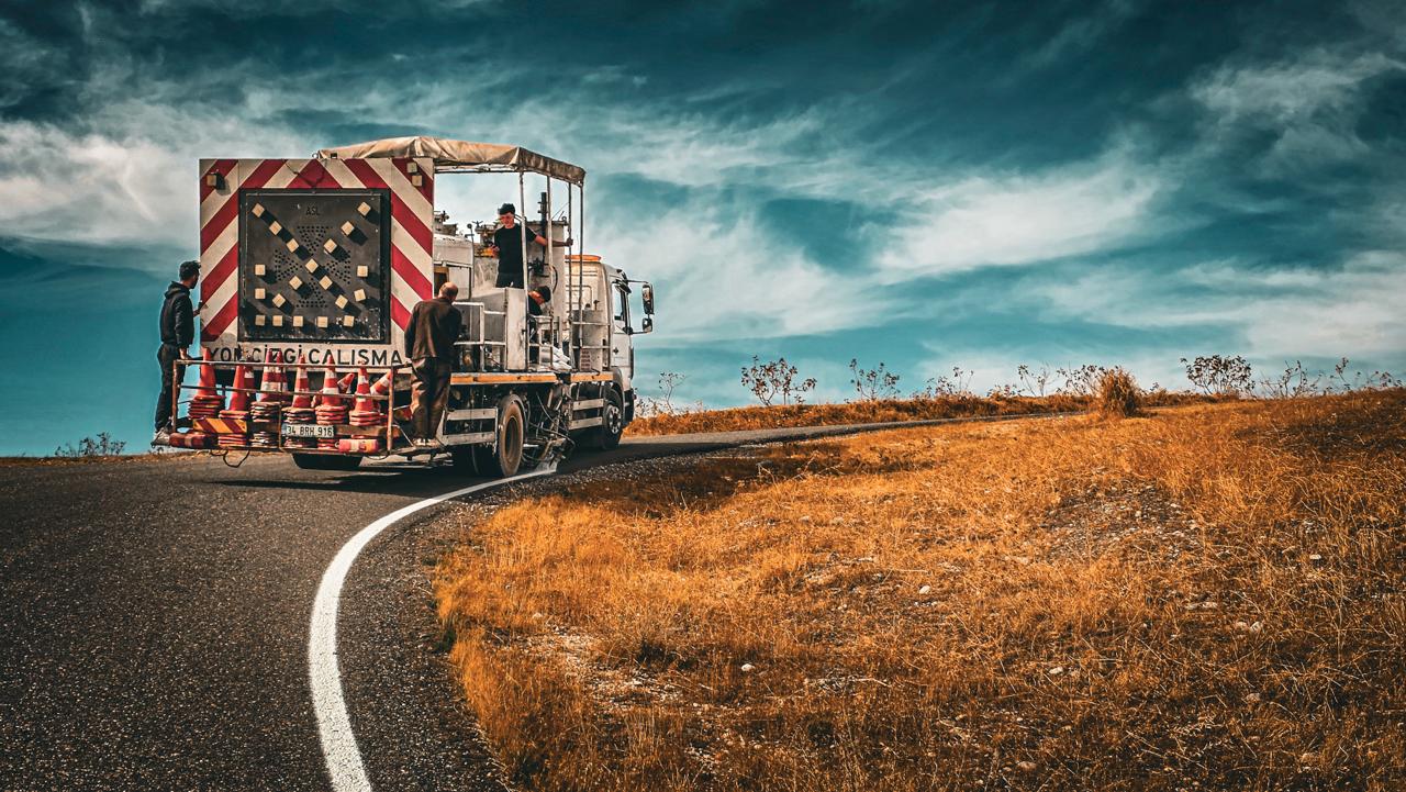 Batman İl Özel İdaresi, Kırsal Yollarda Güvenliği Artırıyor
