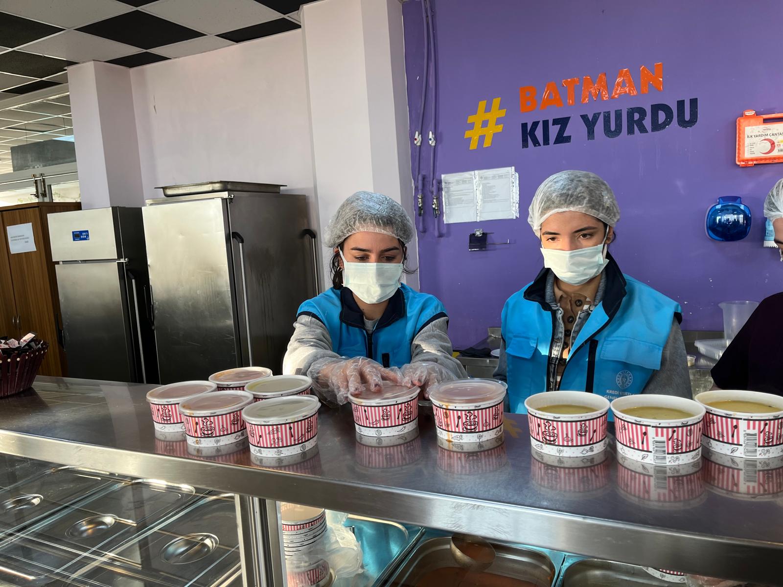 Batman Kız Yurdu’ndan Dayanışma Örneği