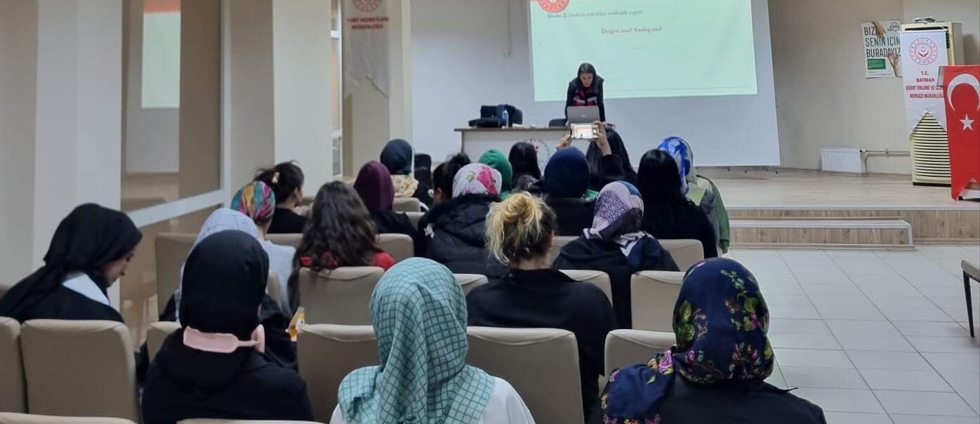 Kız Yurdu’nda Farkındalık Semineri