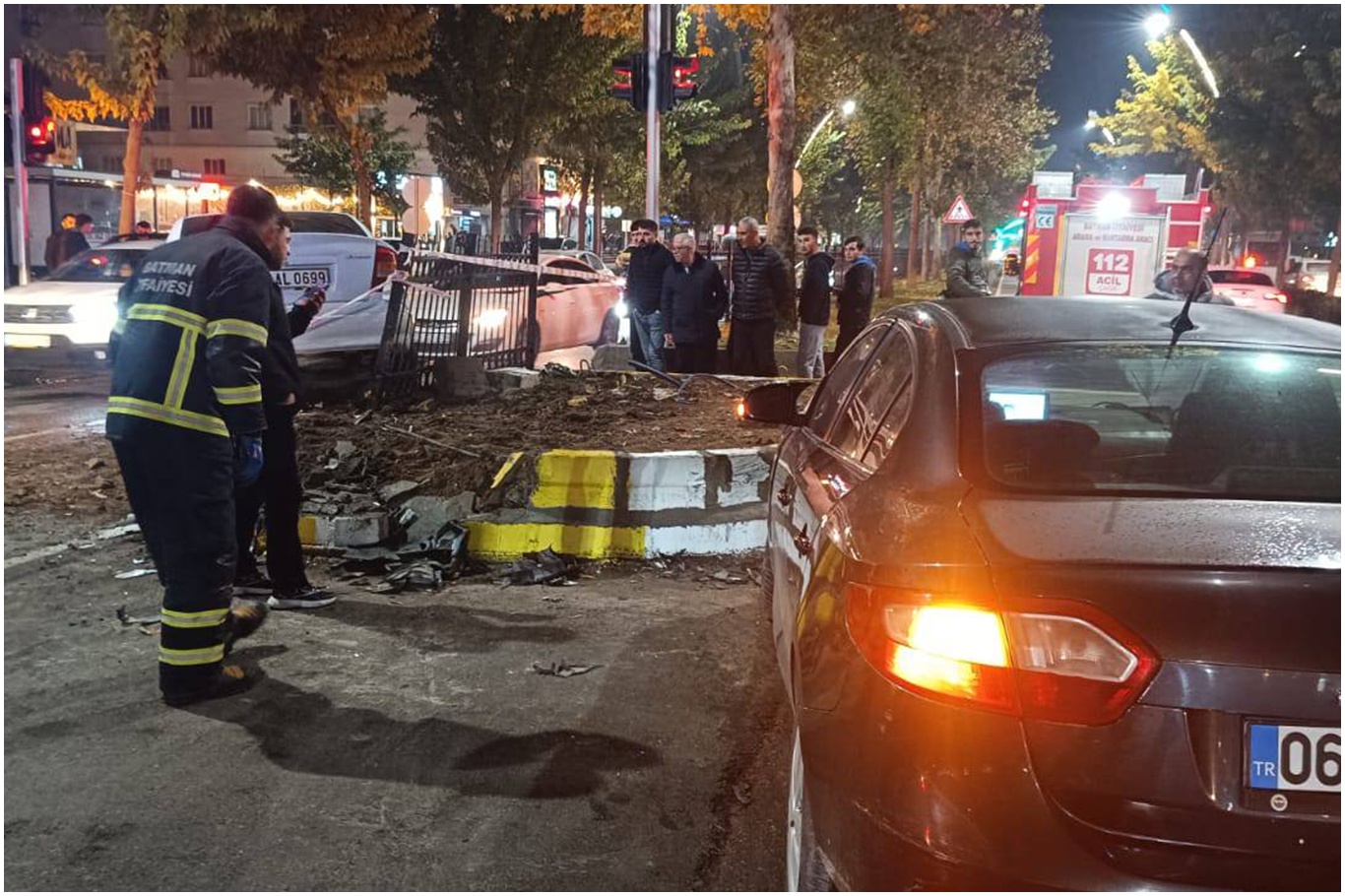 İki Otomobil Çarpıştı, 2 Yaralı