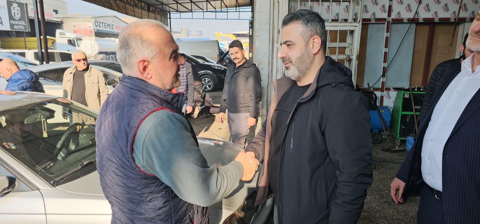 “Siyaset halkın ayağına gidilerek yapılır”