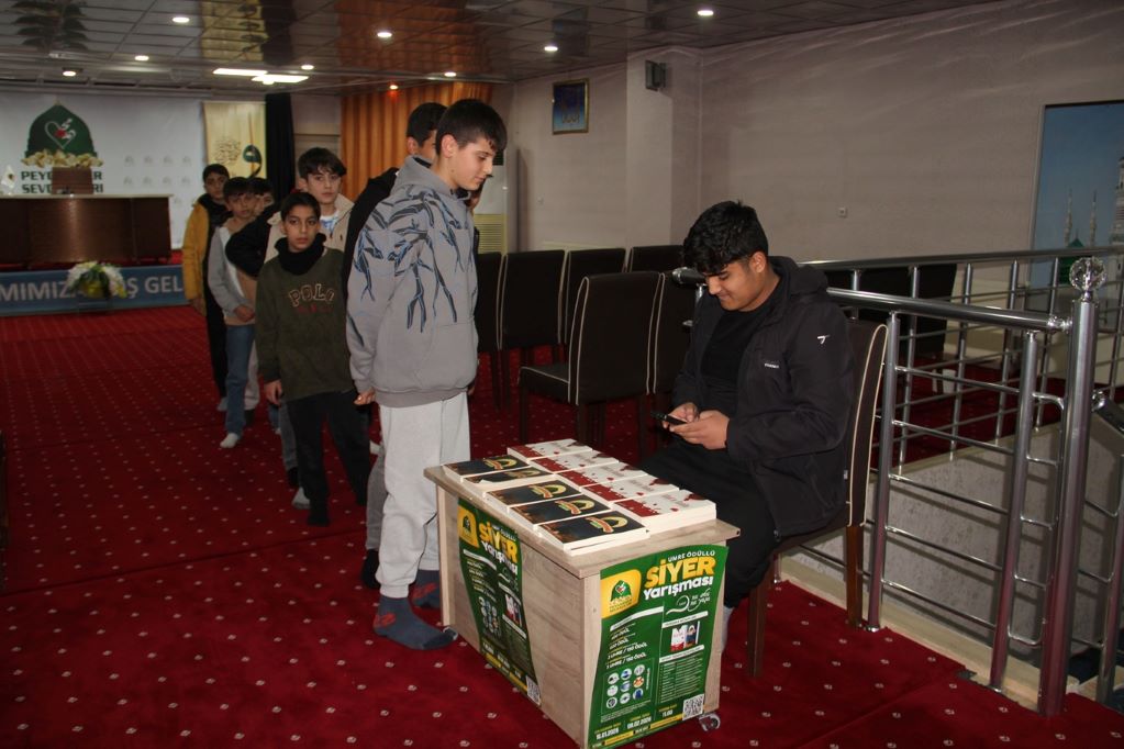 Batman’da Umre Ödüllü Siyer Yarışması Heyecanı