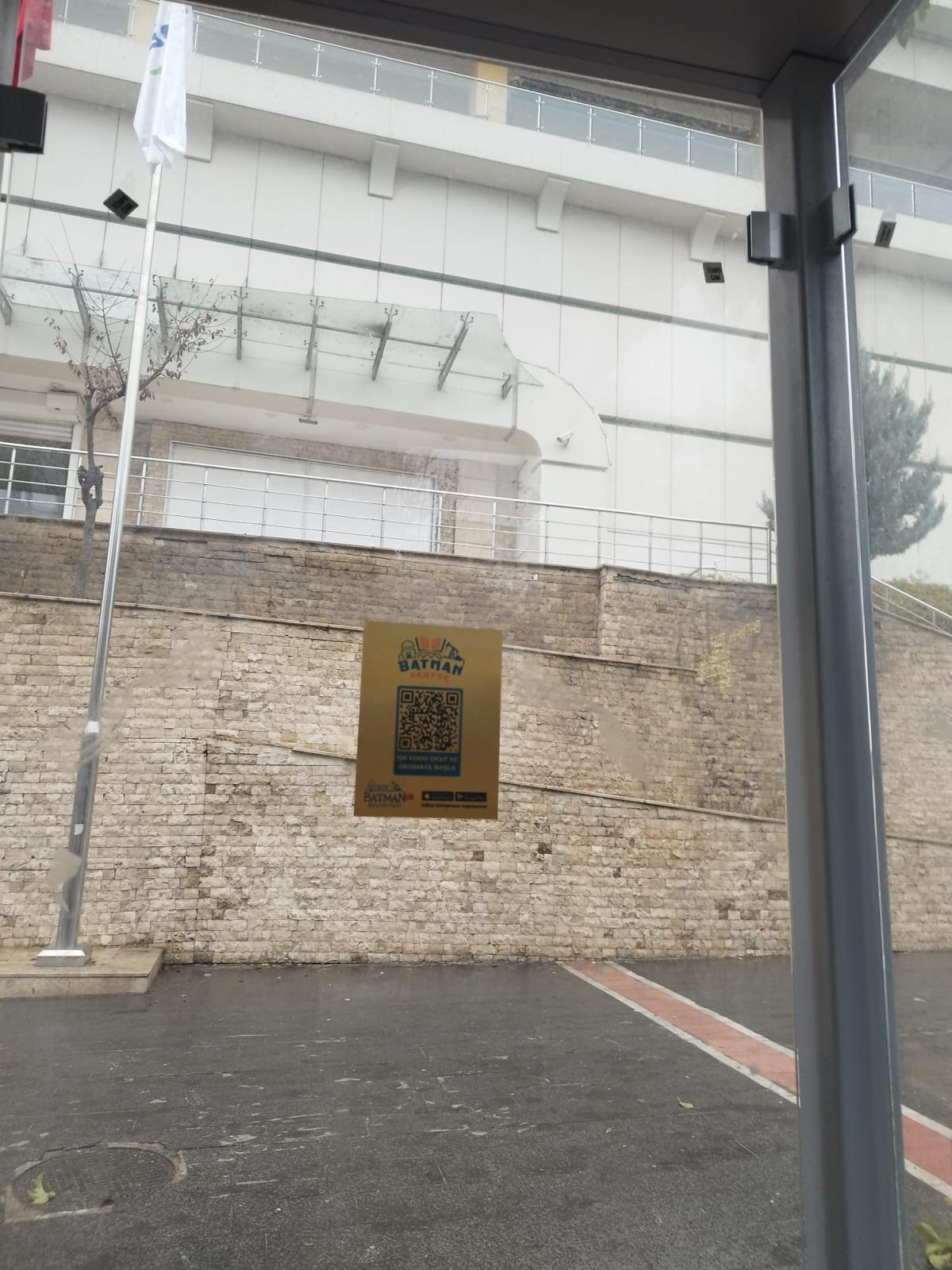 Duraklarda Kitap Okuma Dönemi