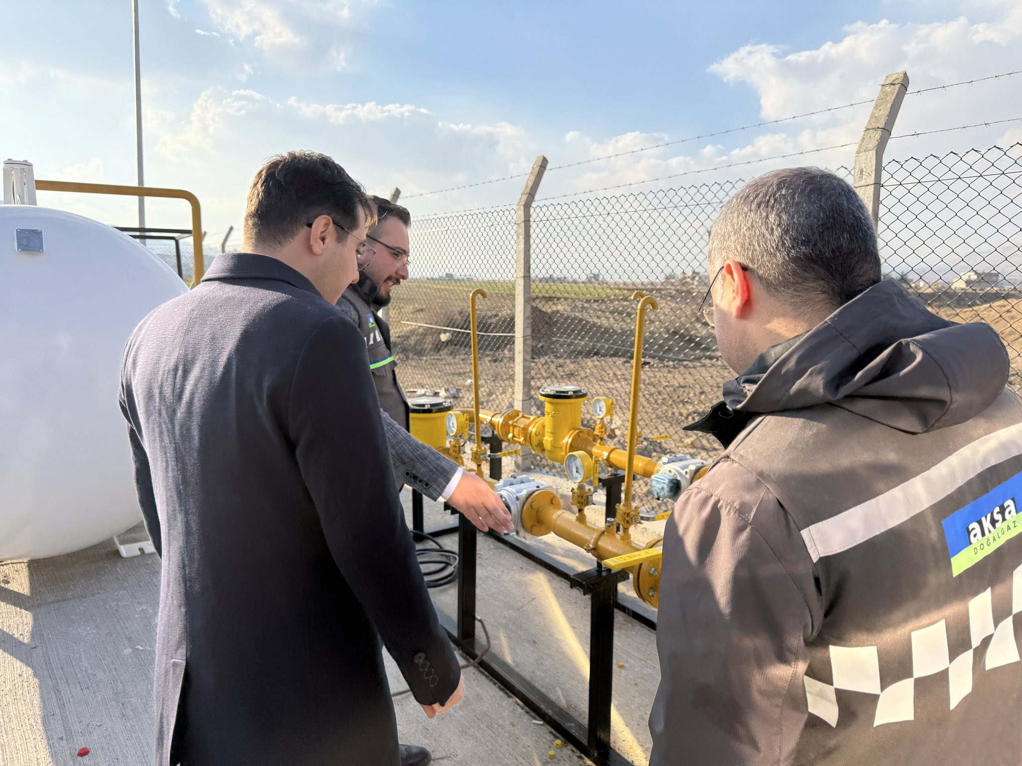 Gercüş’te Doğalgaz Altyapı Projesinde Çalışmalar Sürüyor