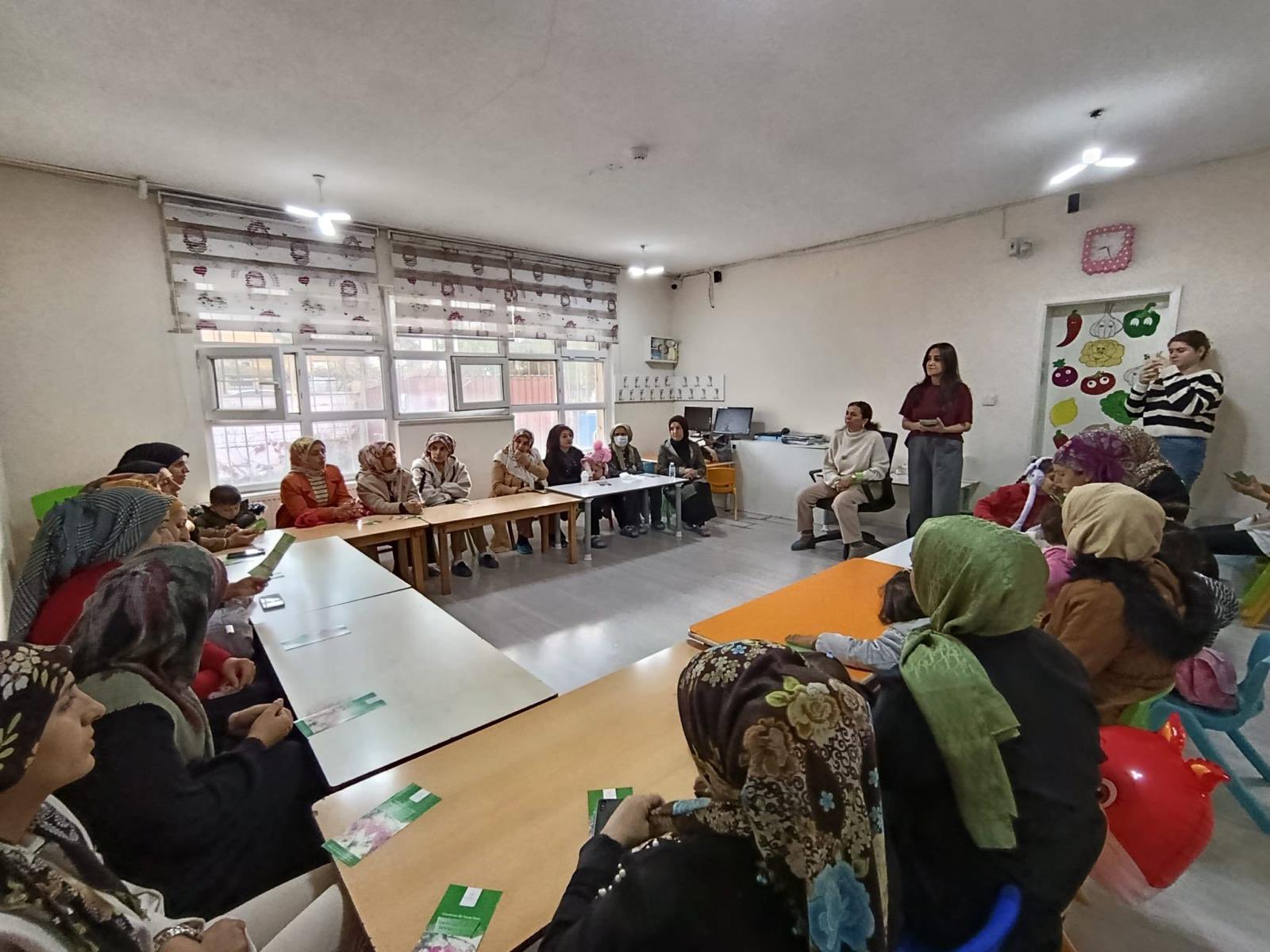 KETEM’den Anaokulu Velilerine Kanser Farkındalık Eğitimi
