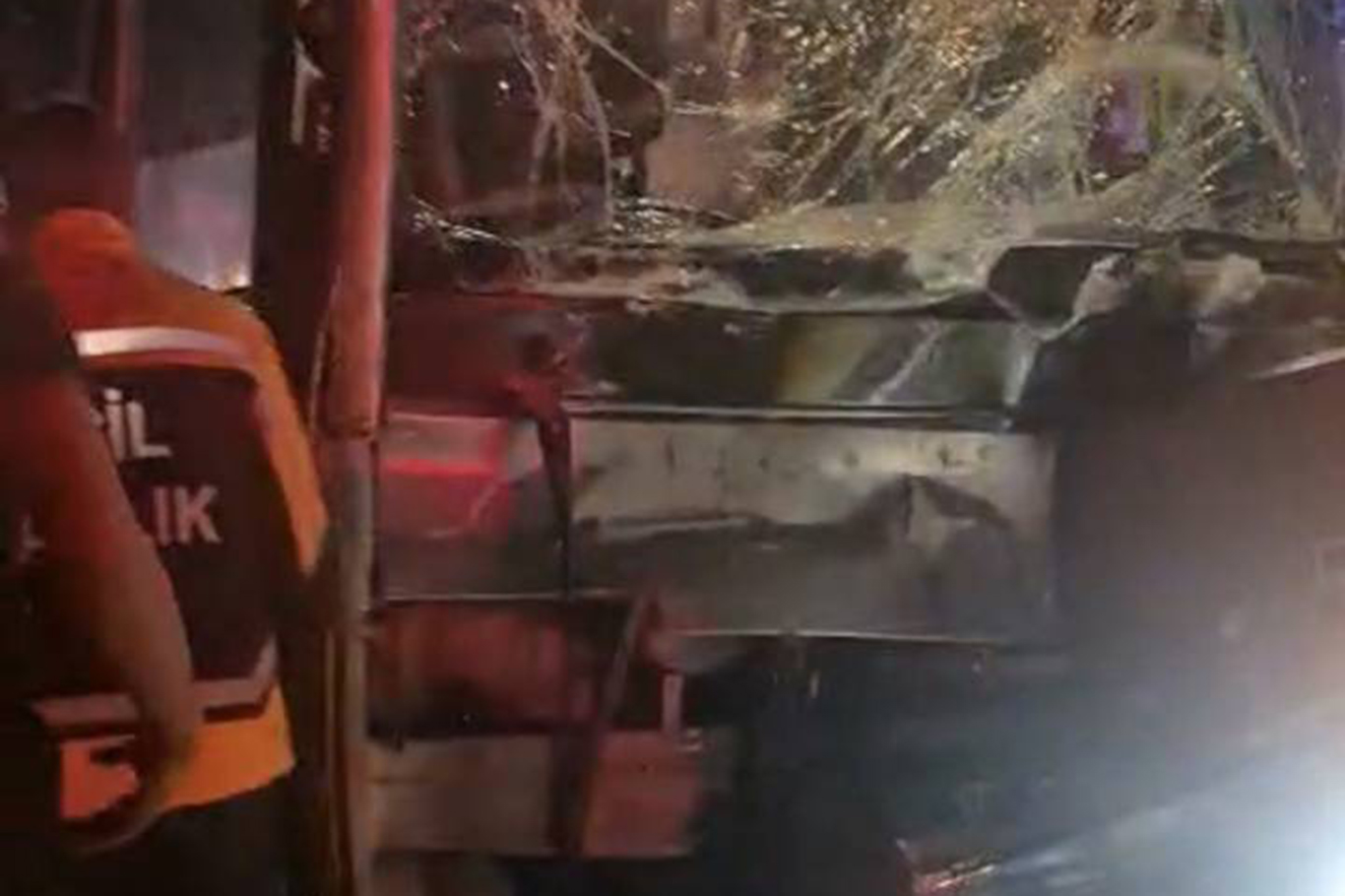 OSB Yolunda Kaza: 4 Yaralı